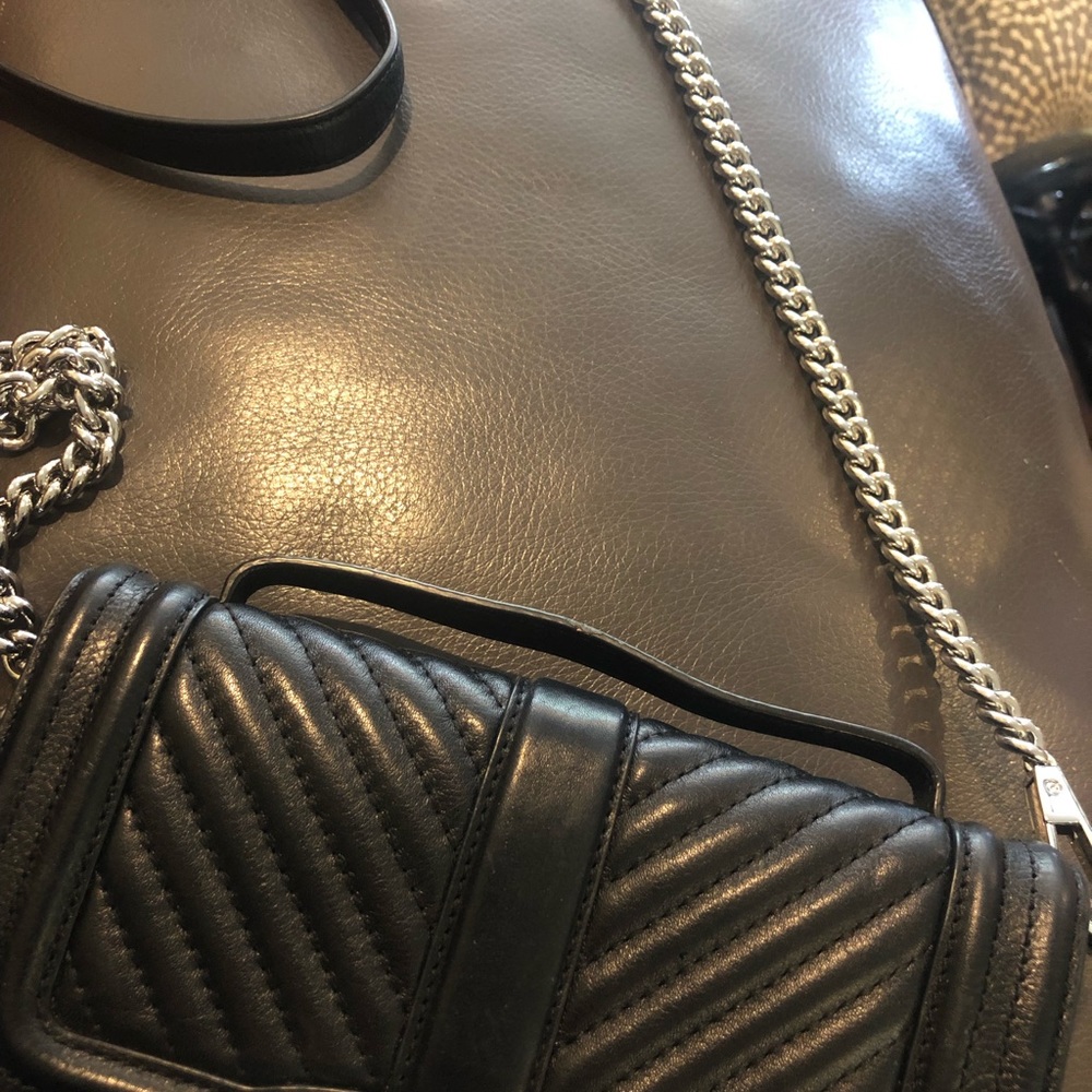 Rebecca minkoff chevron quilted crossbody - Picture 4 of 5
